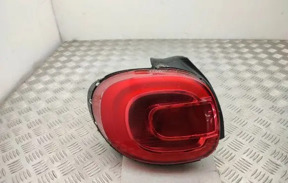 Fiat 500L Rear/tail lights 51945059