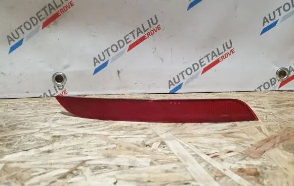 BMW 3 F30 F35 F31 Rear tail light reflector 7301187