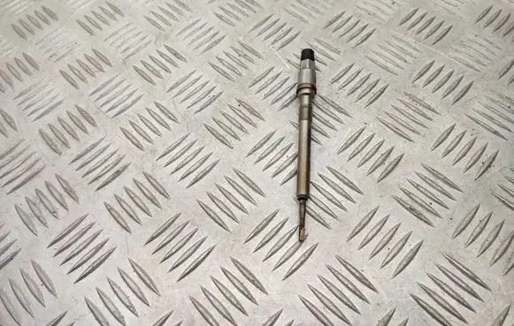 Volkswagen Sharan Glow plug 03L905061G