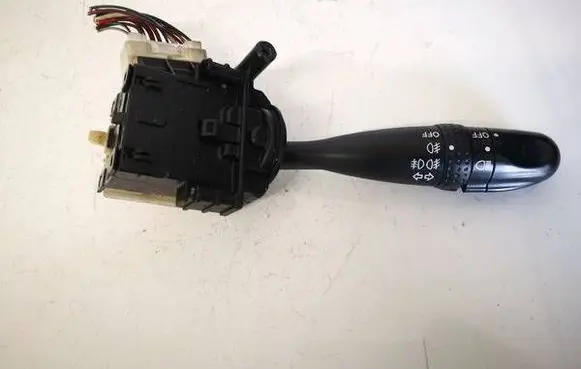 Toyota Corolla Verso E121 Indicator stalk 173648