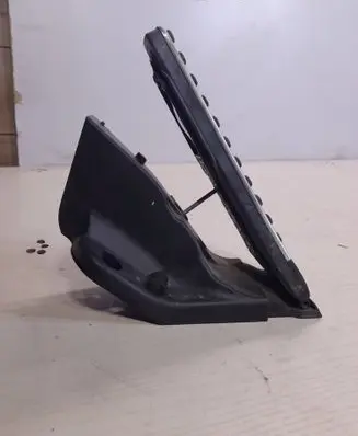 Mercedes-Benz C W205 Accelerator throttle pedal A2053000104 ZGS00508