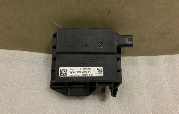 Mercedes-Benz C W205 Other control units/modules A0009061505