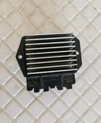 Coolant fan relay