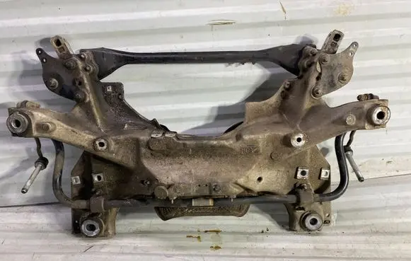 Peugeot 407 Front subframe 9651652980