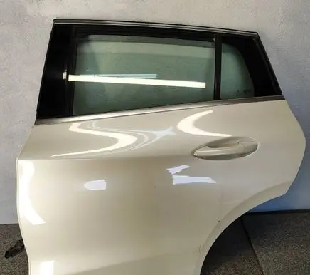 Infiniti QX30 Rear door H21015DAMA