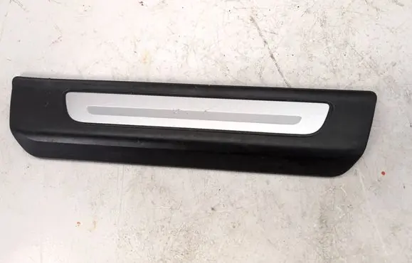Audi Q7 4M Rear sill trim cover 4M0853376A