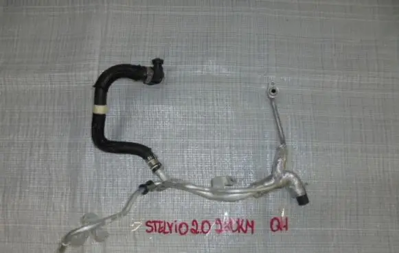 Alfa Romeo Stelvio Engine coolant pipe/hose