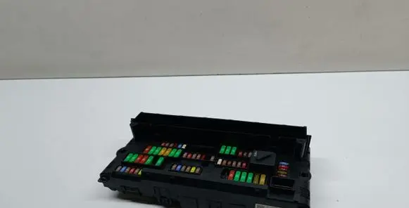 BMW 7 F01 F02 F03 F04 Fuse module 9252816