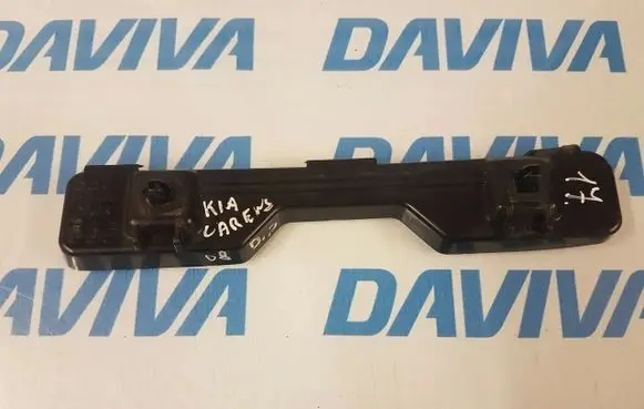 KIA Carens II Rear bumper mounting bracket 86614-1D000
