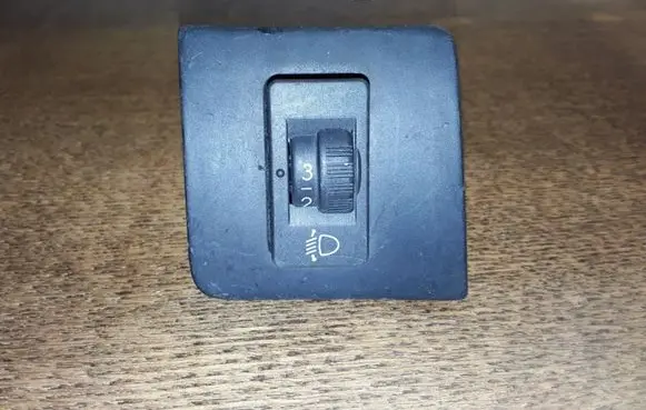 Peugeot 407 Headlight level height control switch 96384422