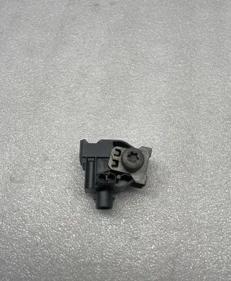 BMW 5 G30 G31 G38 Airbag deployment crash/impact sensor A3C0637440000 9496817