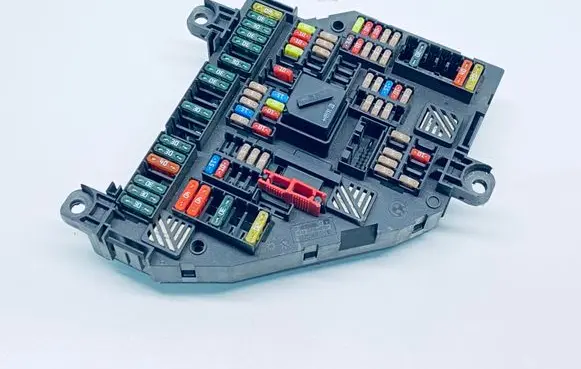 BMW 7 F01 F02 F03 F04 Fuse module 9210857