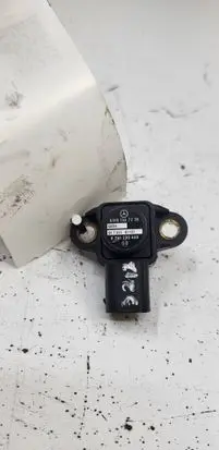 Mercedes-Benz Sprinter W906 Air pressure sensor A0101537228 0261230440