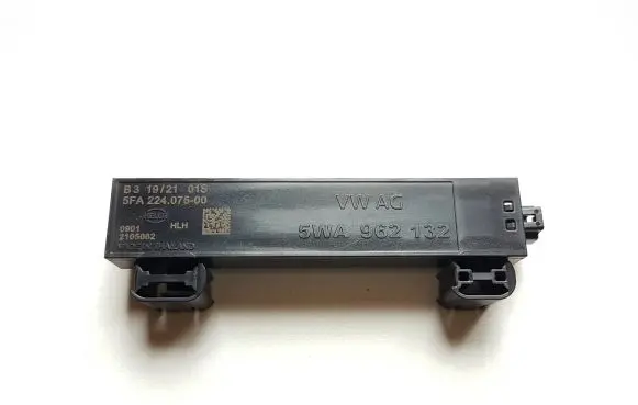 Volkswagen ID.4 Keyless system antenna 5WA962132 5FA224075