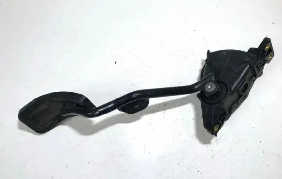 Audi A4 S4 B5 8D Accelerator throttle pedal 8d2721523b 6pv008026-09
