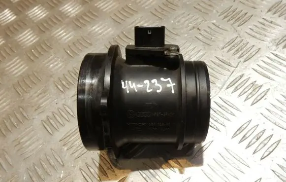 Audi A5 8T 8F Mass air flow meter 059906461N 44237