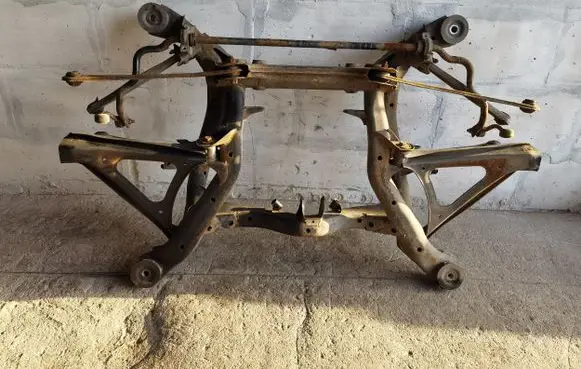 Audi Q7 4L Rear subframe 