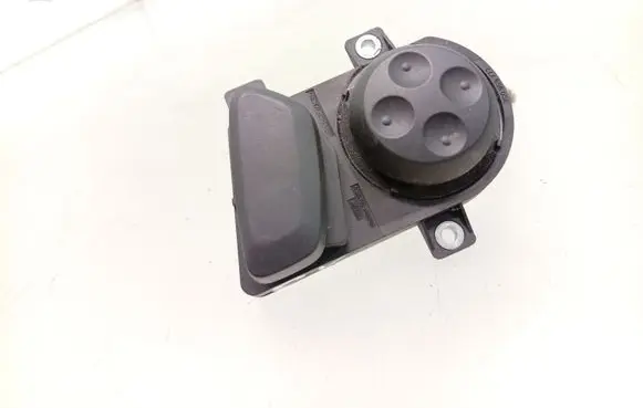 Volkswagen PASSAT B7 Seat control switch 3C0959777