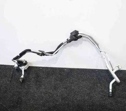 Volvo V60 Air conditioning (A/C) pipe/hose
