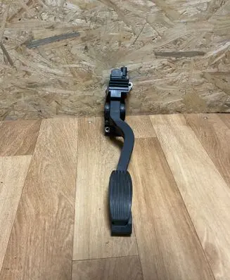 Alfa Romeo 147 Accelerator throttle pedal 0281002380 387606061 46755863