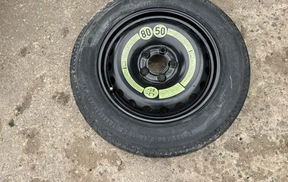 Mercedes-Benz E A207 R16 spare wheel 2044000302