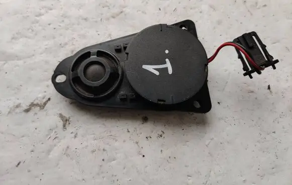 Volkswagen Transporter - Caravelle T5 Panel speaker 7H0035411D
