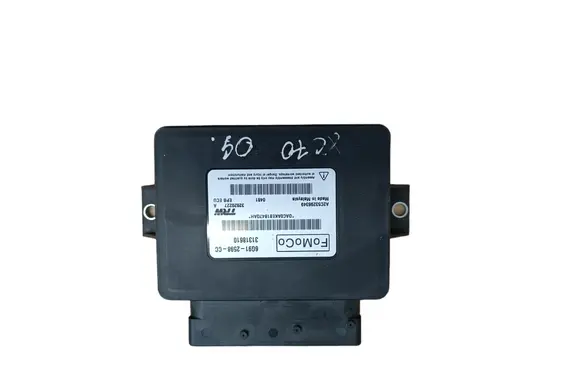 Volvo XC70 Hand brake control module 6G912598CC 31318610