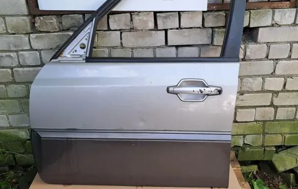 Hyundai Terracan Front door FRONTLEFTDOOR
