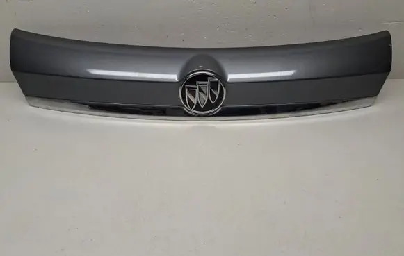 Opel Mokka X Trunk door license plate light bar 95093281 95093299