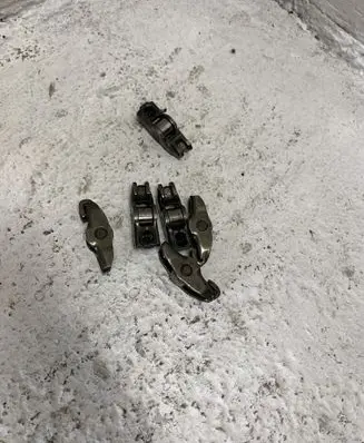 Land Rover Discovery 3 - LR3 Valve rocker arm NA682Y1112D