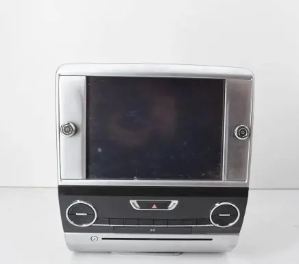 Maserati Quattroporte Radio/CD/DVD/GPS head unit 670008491 06700084910