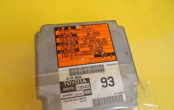 Toyota Corolla Verso AR10 Airbag control unit/module 89170-13040