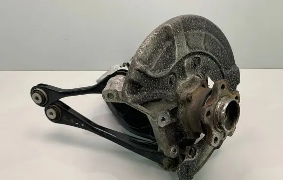 BMW X5 G05 Rear wheel hub spindle/knuckle 6876653