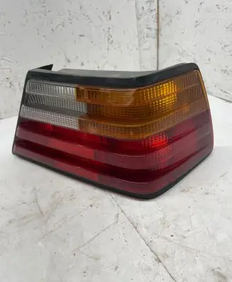 Mercedes-Benz E W124 Rear/tail lights 7R0153373 53373R5