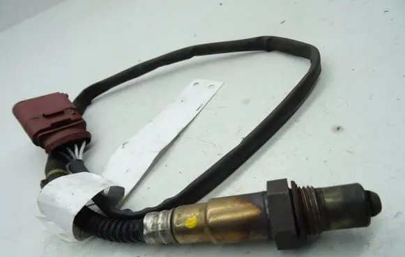 Audi A4 S4 B7 8E 8H Lambda probe sensor 058906265C
