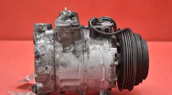 Volkswagen PASSAT B5.5 Air conditioning (A/C) compressor (pump)