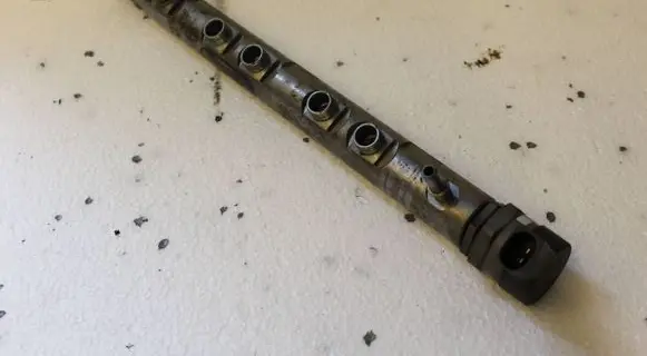 BMW 3 F30 F35 F31 Fuel main line pipe 0281002949 18955268 010212