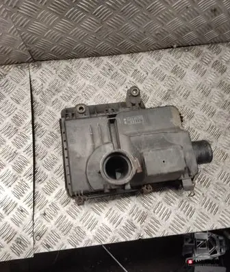 Toyota Prius (XW20) Air filter box 1001406970