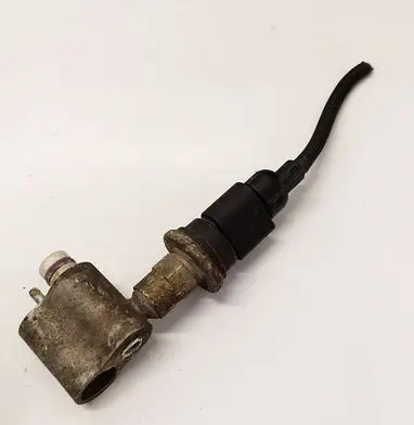 Volkswagen Golf Plus Air conditioning (A/C) pressure sensor 1J0973703