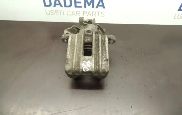 Skoda Octavia Mk1 (1U) Rear brake caliper D150