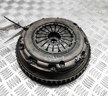 Dacia Duster II Clutch set kit 3000950530 123104345R