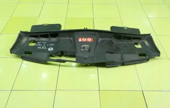 Mercedes-Benz E W212 Engine splash shield/under tray A2125000255