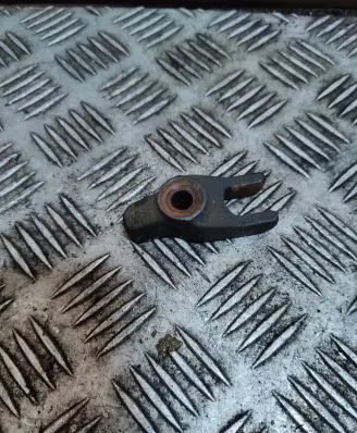 KIA Sportage Fuel Injector clamp holder