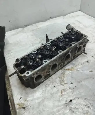 Opel Kadett E Engine head 90169272