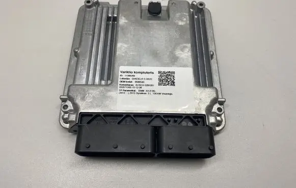 BMW X4 F26 Engine control unit/module 8586540
