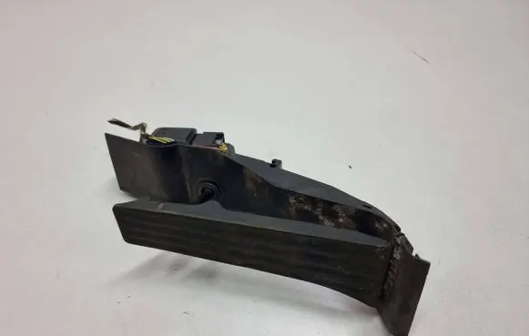 BMW 5 E39 Accelerator throttle pedal