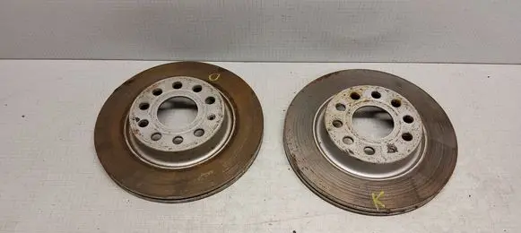 Skoda Octavia Mk2 (1Z) Front brake disc