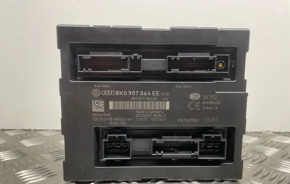 Audi A5 8T 8F Comfort/convenience module 8K0907064EE