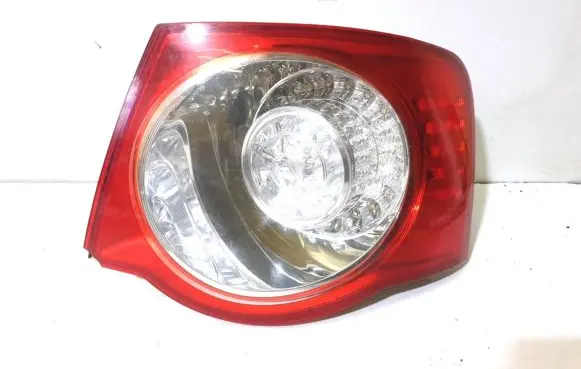 Volkswagen Jetta V Tailgate rear/tail lights 1K5945096
