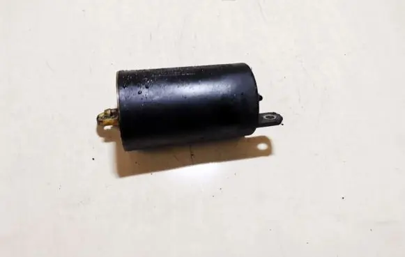 Vacuum air tank